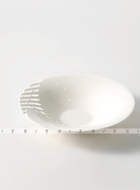 空合创意轻奢白色镂n空果盘花器 样板间客厅茶几中式陶瓷托盘摆件