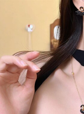 甜美少女满钻天鹅贵族暗夜u项链耳钉女小众高级百搭网红锁骨链耳