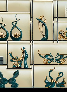 居家装饰摆件工艺品现代创意客厅家居桌面轻奢酒柜办公室装饰品