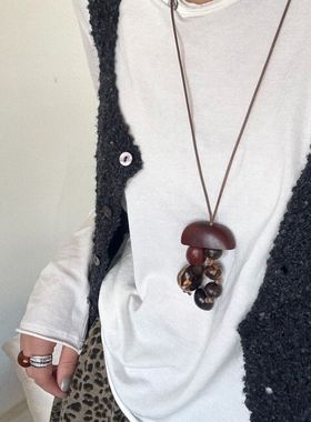 新中式复古棕色果壳果实吊坠项链女民族风禅意长款挂脖毛衣链配饰