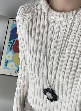 博主同款复古棕色四叶草金币吊坠项链女秋冬高级感百搭长款毛衣链