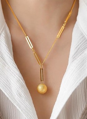 钛钢18K金高级有求必应磨砂小金球时尚百搭气质项链女.锁骨链颈链