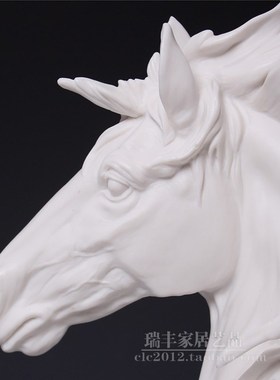 新中式陶瓷马头摆件m创意个性客厅办公室桌面摆件简约马到成功现