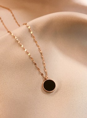 暗黑几何吊坠女网红项链潮钛钢锁骨链G不掉色ins网红嘻哈玫瑰金