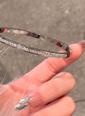 不锈钢手镯女钛钢不掉色女生高级感新款满O天星镶钻精致大方风