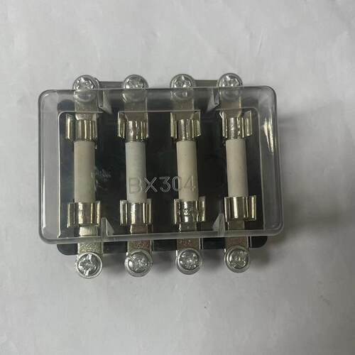 汽车管式保险管座4路6路8路保险丝盒多路6x30汽车AGC8路保险丝座 - 图1