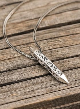 顺风顺水吊坠项链高级感潮牌复古国潮百搭小U众痞帅男潮