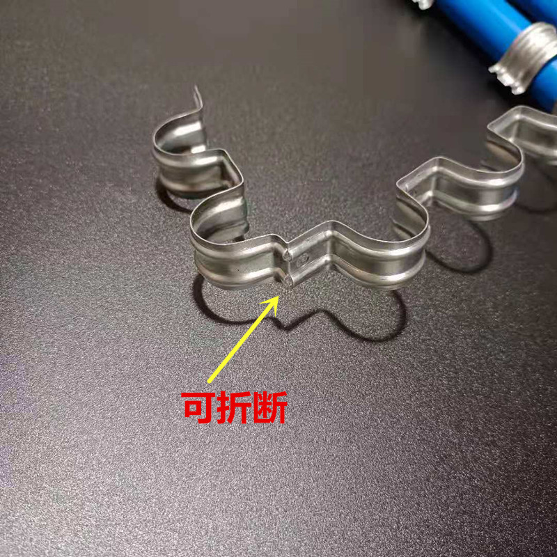 镀锌铁排卡16mm20mm连排单边骑马卡线管卡金属条卡线管水管排位卡 - 图1