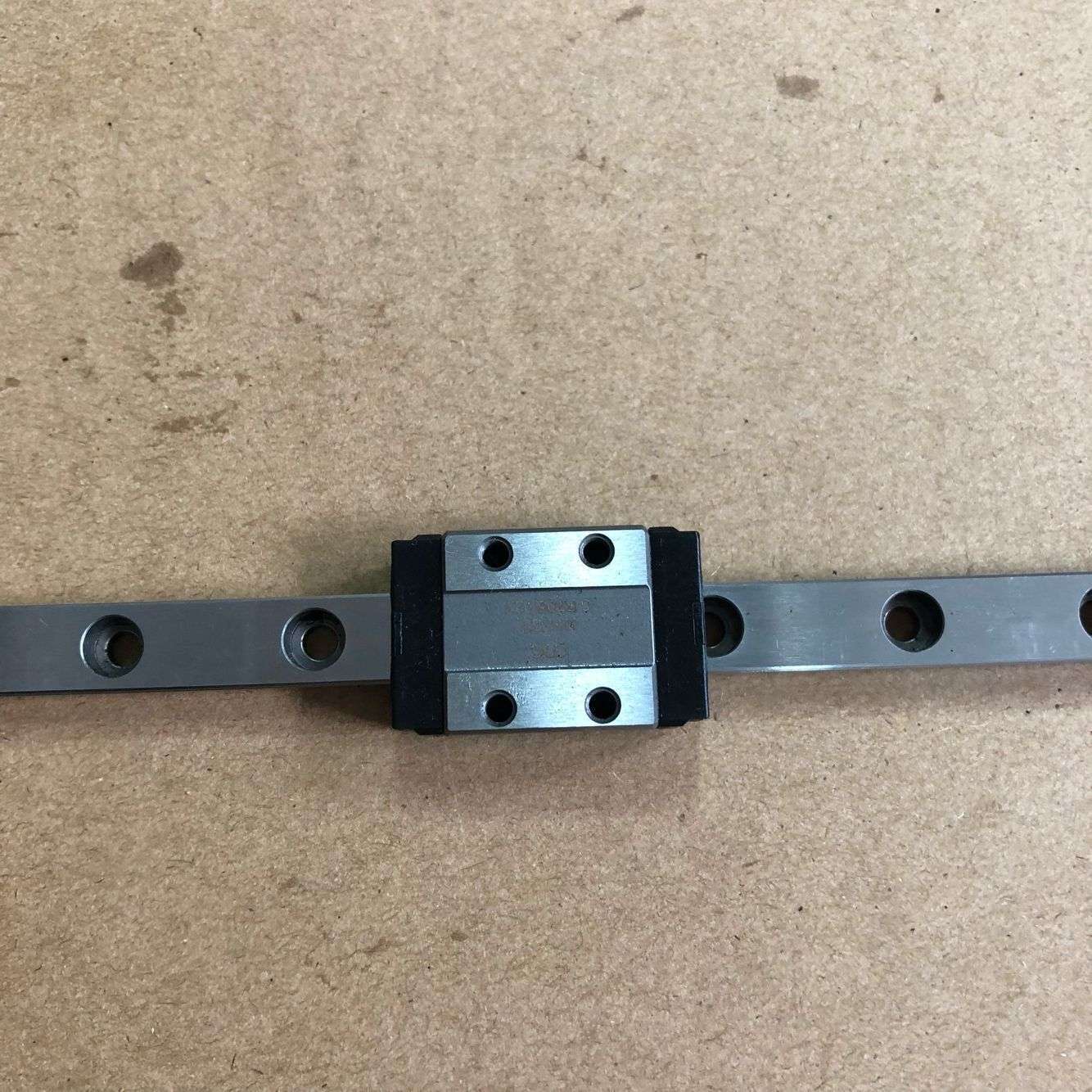 微型导轨 CPC 滑块 MR9MNSS1V0N-560 通用 MGN9C1R-560L 现货 - 图1