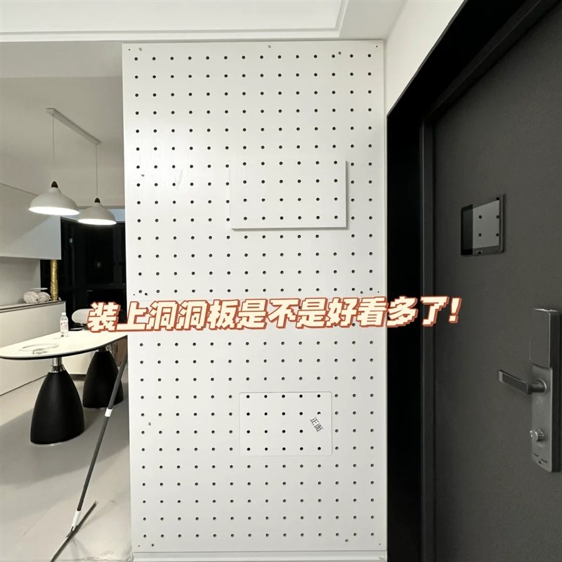 Solid wood hole board custom entry door Q-port display rack wooden wall wall storage layer shelf porch storage