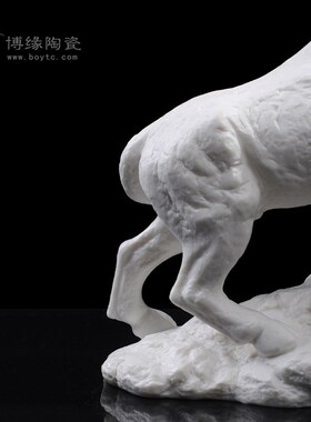 牛年终陶瓷礼品随手礼q工艺品摆件送领导同事上司办公室桌面摆件