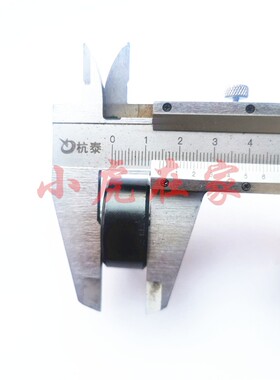 纸箱机械水墨印刷机开槽机模切机前缘小黑胶轮