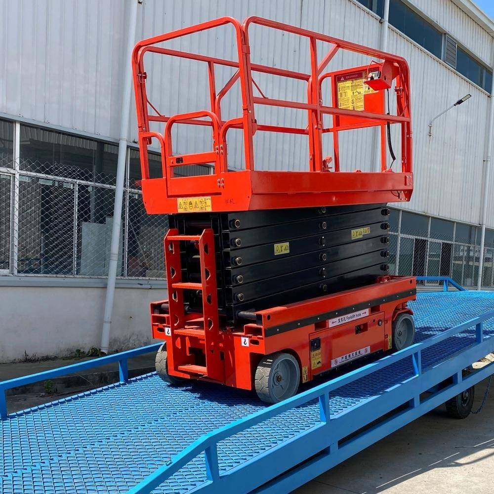 移动式自行走剪叉小型高空作业梯登高车液压升降平台电动升降机,淘宝优惠券,粉丝福利购,淘宝优惠卷