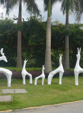 欧式简约玻璃钢艺术鹿雕塑摆件小区草坪售楼部P文创生态园动物美