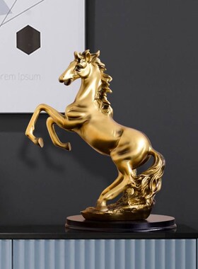现代简约装饰品轻奢客厅酒v柜办公室招财摆件马到成功生肖工艺礼