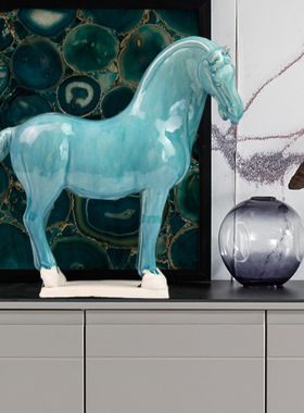 中式轻奢简约陶瓷马摆件现代软装家居装饰样板房客厅电视柜马饰品