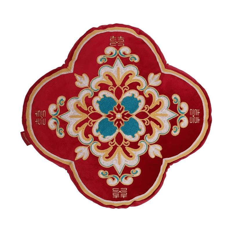 结婚抱枕一对沙发客厅压床主卧婚房布置男方红色靠垫结婚用品大全,淘宝优惠券,粉丝福利购,淘宝优惠卷