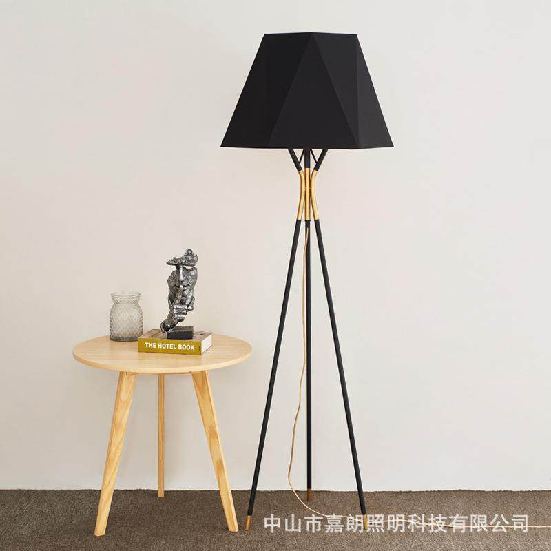 美式简约现代客厅卧室书房灯具北欧样板房创意布艺灯罩三脚落地灯,淘宝优惠券,粉丝福利购,淘宝优惠卷