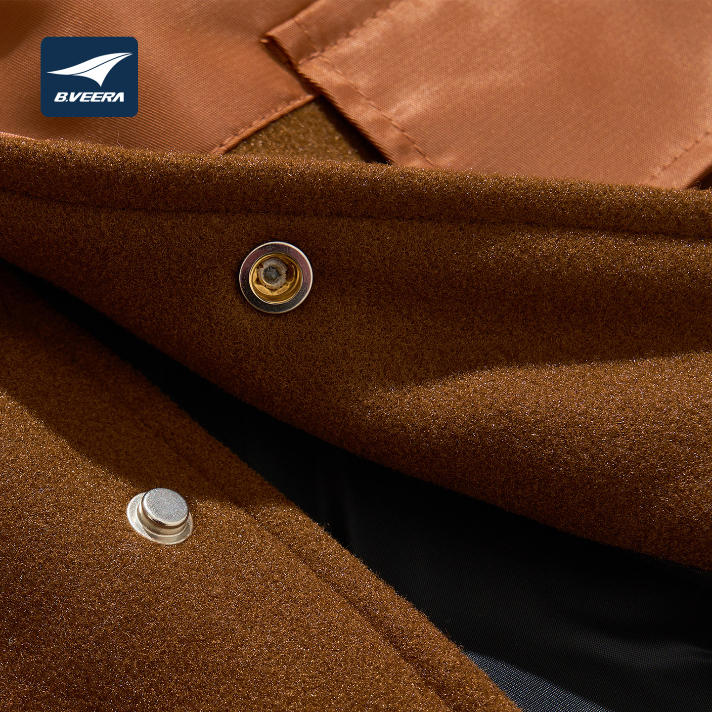 B.VEERA倍福来学院棒球服男女2025秋冬撞色PU袖拼接加厚宽松外套