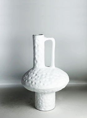 现代简约手工创意白色陶瓷镂空几何花器摆件Q桌面客厅酒店样板间
