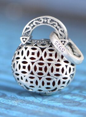 纯银天然南红玛瑙吊坠S925银复古锁骨链项坠福袋银锁挂件福字女