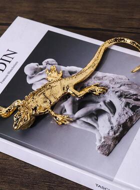 创意轻奢金属蜥蜴板客厅样办装公室装饰品手RUH工房复古桌面饰摆