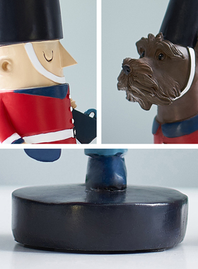 北欧创意书柜家居装饰品胡桃夹z子桌面小摆件客厅家居摆设卧室礼