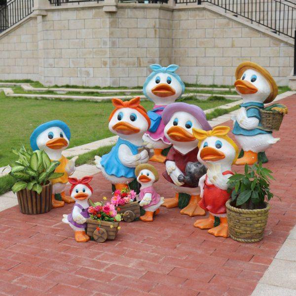 户外鸭子雕塑玻璃钢花园卡通幼儿园商场摆件房地产小区动物装饰品,淘宝优惠券,粉丝福利购,淘宝优惠卷