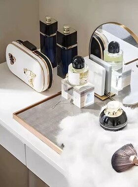 现代轻奢风d样板间卧室梳妆台摆件镜子组合搭配衣帽间展厅软装饰