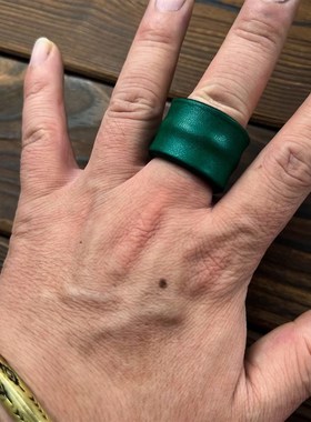 原创复古手工牛皮戒指时尚男女z手指套真皮情侣对戒宽指环潮流首