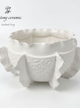 精致白色荷叶边手工陶瓷花盆宫廷百褶造型装饰摆件