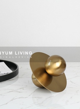 现代简约轻奢金属创意艺术球形摆C件样板房间家居客厅软装饰品摆