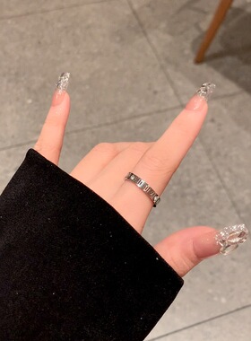 不锈钢罗马数字锆石戒指女对戒钛钢不掉色尾戒轻奢设计