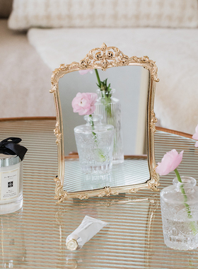 轻奢金属雕花g装饰家用摆放镜子欧式卧室梳妆镜网红化妆镜桌面摆