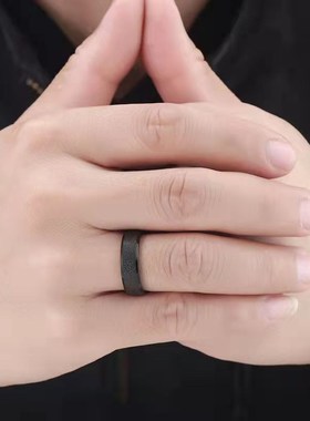 钛钢可转动日韩戒指男女七彩彩色B磨砂指环简约情侣对戒时尚尾戒