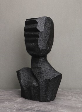 简约现代创意树脂黑色人物样板房C家居客厅卧室桌面玄关摆放装饰