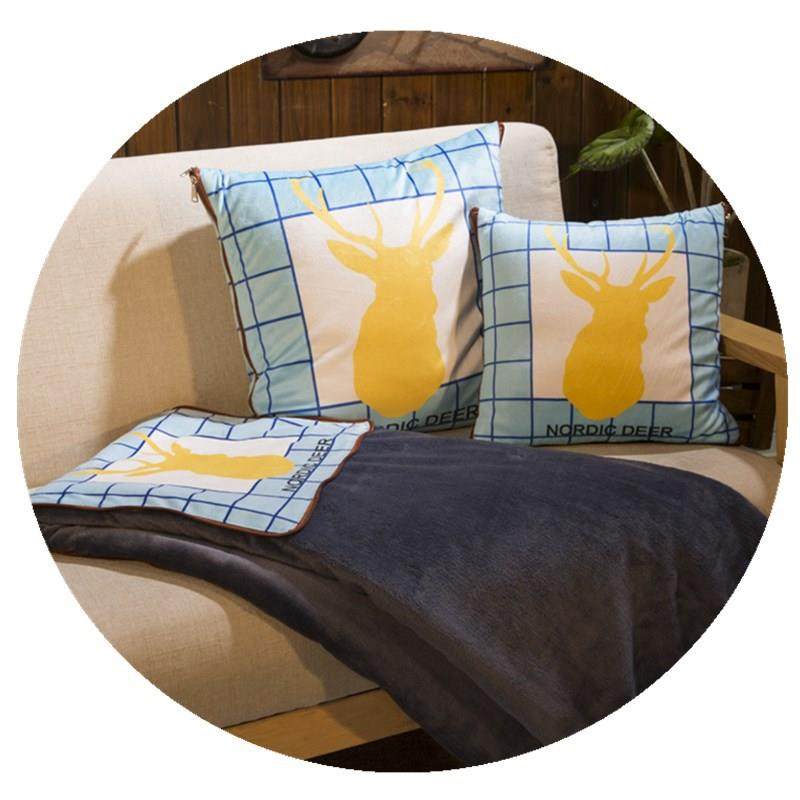 卡通法莱绒折叠抱枕毯子两用 加厚珊瑚绒多功能办公室靠垫抱枕被,淘宝优惠券,粉丝福利购,淘宝优惠卷