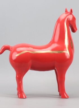 新中式陶瓷红色马客厅玄关招财酒柜摆件装饰工艺品办公室书房摆设