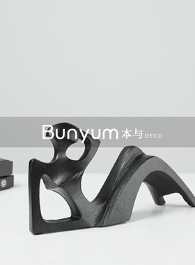现代艺术抽象人物k摆件创意雕塑桌面装饰品样板间家居客厅玄关软