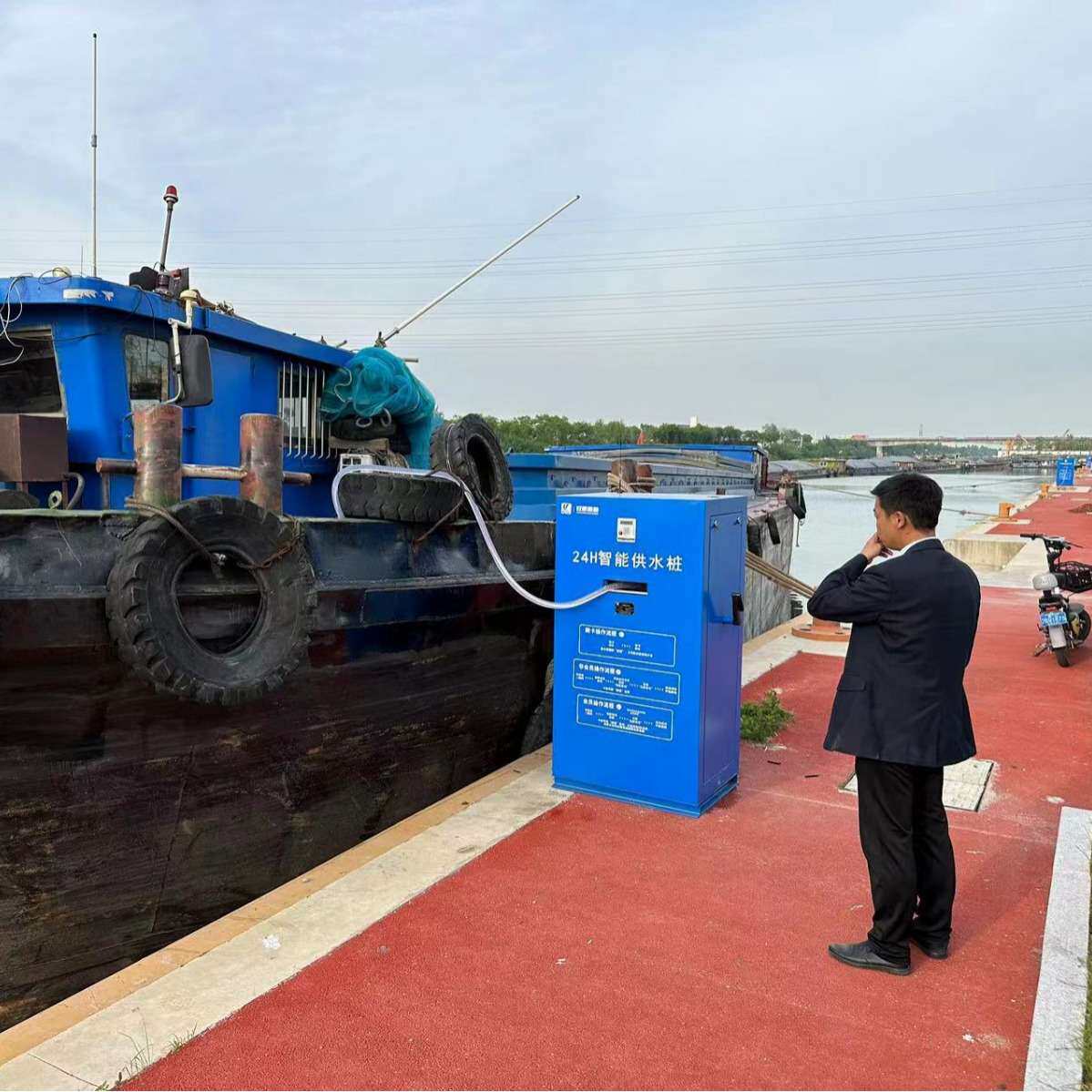 AHGS-01 terminal intelligent scanning water supply equipment 24-hour automatic water intake device manufacturer for ships
