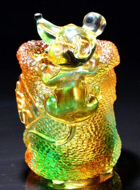 生肖老鼠琉璃笔筒桌面高档工艺品卡通可爱生日礼物定制办公桌摆件