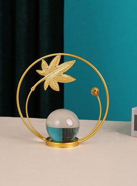 现代轻奢银杏叶水晶球摆件客厅玄关书房办公N室桌面装饰摆设工艺