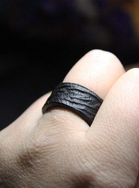 上觉手作 侘寂 原创风蚀纹理黑檀戒指木质指环男女朋友情侣礼物
