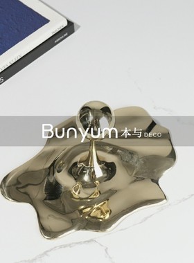 现代轻奢创意摆件简约q博古架卧室样板间书房办公室客厅家居装饰