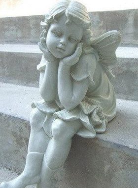 欧式玻璃钢人物雕塑艺术品客厅户外落地摆设可定制作坐地托腮精灵