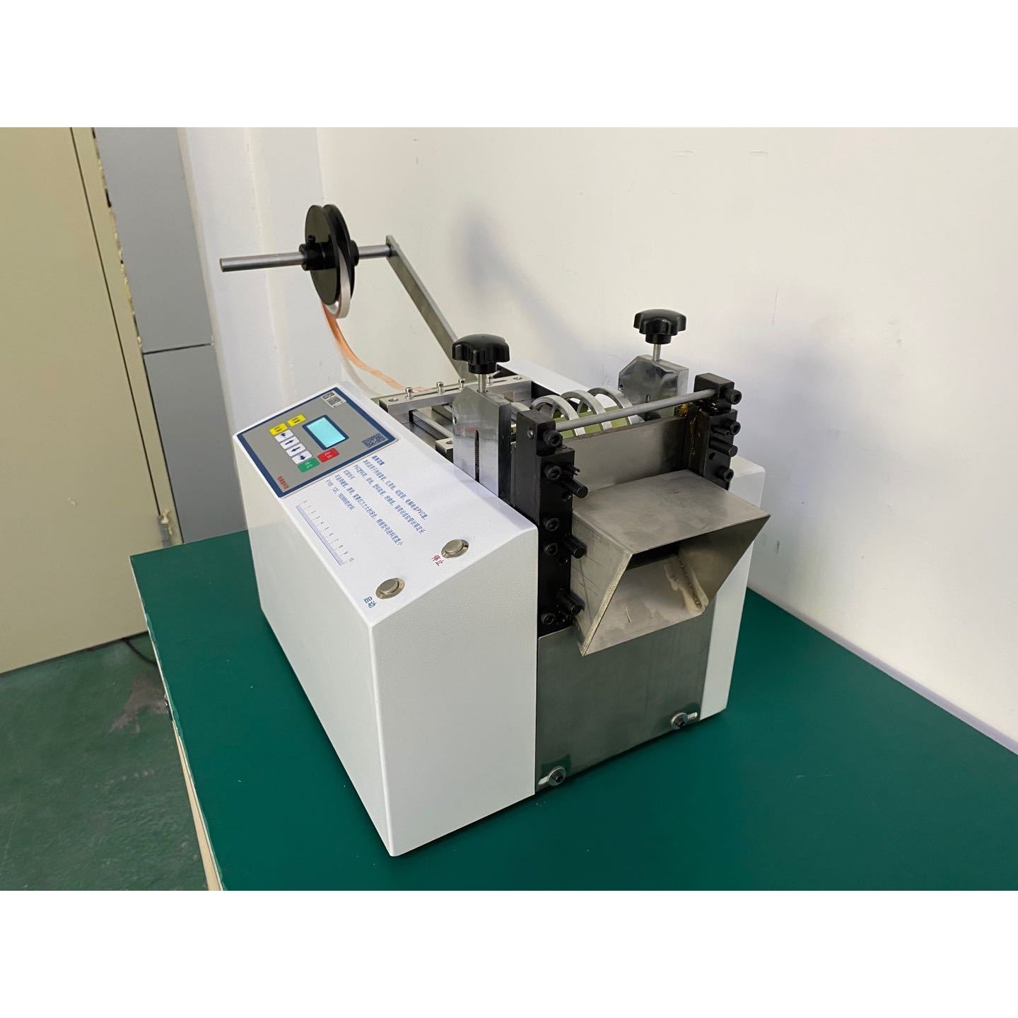 全自动铝膜纸裁切机铝箔纸电脑切纸机铜箔锡箔纸裁断机分切机卷料,淘宝优惠券,粉丝福利购,淘宝优惠卷