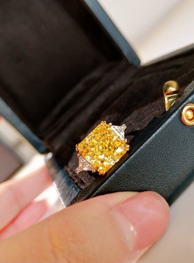 贵妇网红款璀璨奢华切割雷迪恩公主方黄钻戒指 5克拉三生石婚戒女