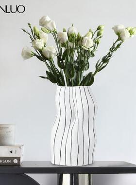 创意异黑白条树脂花瓶装纹饰品客厅电视形插花9000-45器样板间软