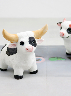 可爱小萌牛陶瓷摆件创意家居饰品生肖牛奶牛O摆设办公桌面公仔礼