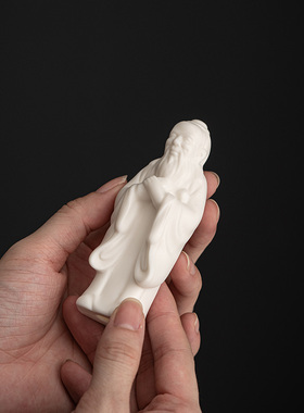 中式陶瓷历史人物老子孔子弘一法师武圣关公客厅书房工艺品小摆件